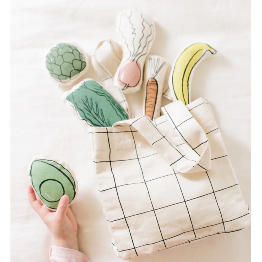 Imani Collective farmer’s market play tote and produce